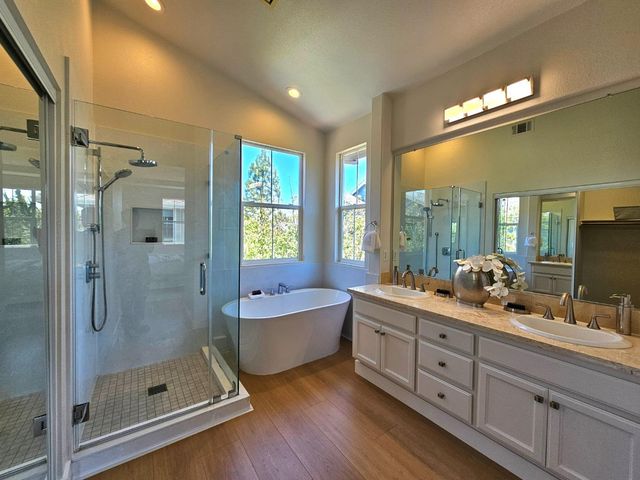 504 Waterlily Lane, Redwood City, CA 94065