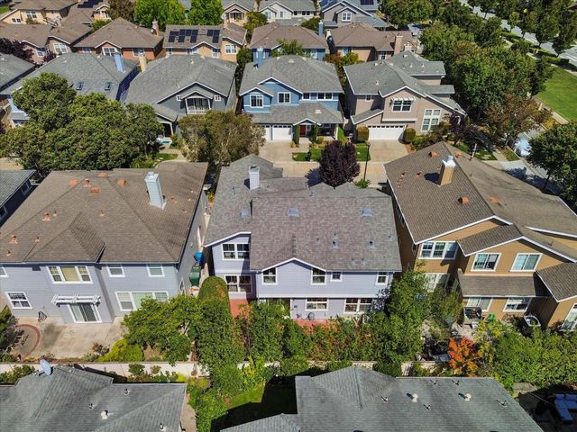 504 Waterlily Lane, Redwood City, CA 94065