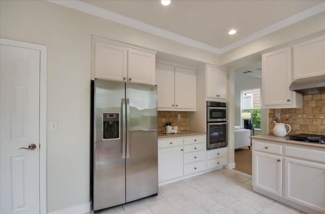 504 Waterlily Lane, Redwood City, CA 94065
