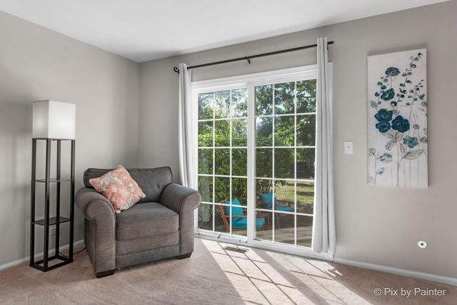 519 Shagbark Drive, Elgin, IL 60123