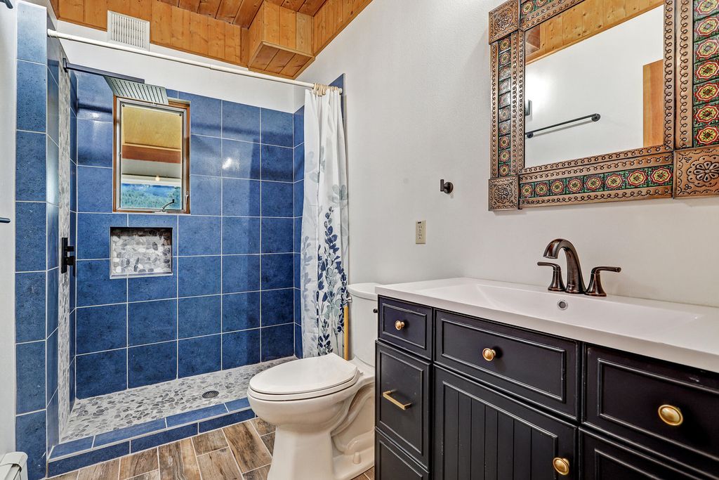 Image 20 of property listing at 831 Sulphur Creek Road, Jemez Springs, NM 87025