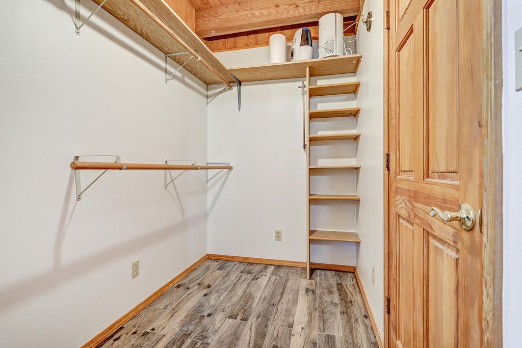 Image 21 of property listing at 831 Sulphur Creek Road, Jemez Springs, NM 87025