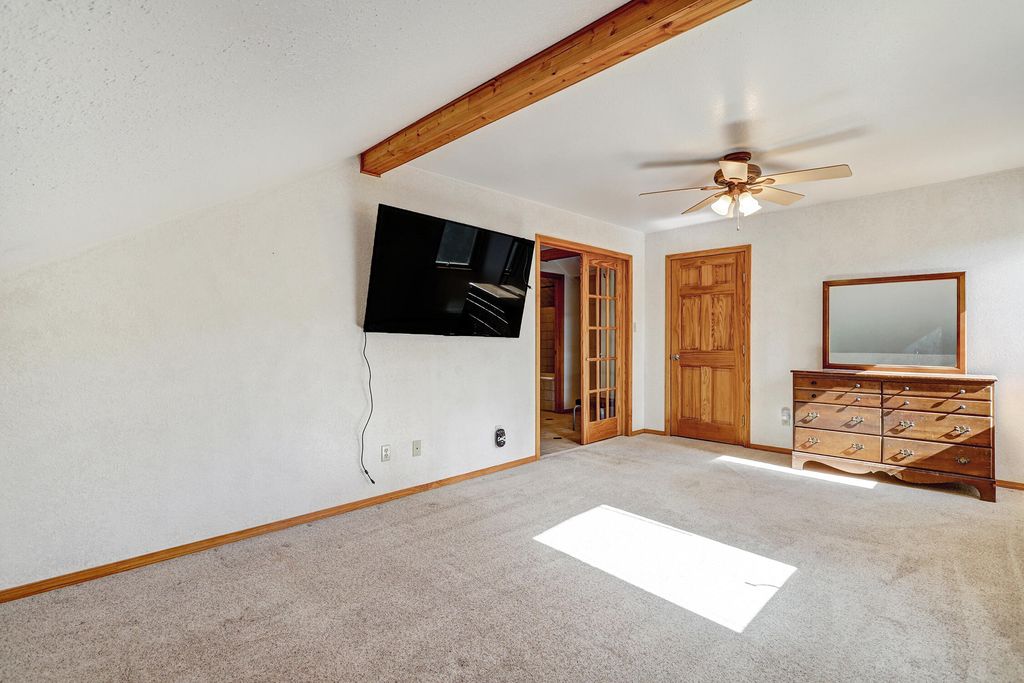 Image 40 of property listing at 831 Sulphur Creek Road, Jemez Springs, NM 87025