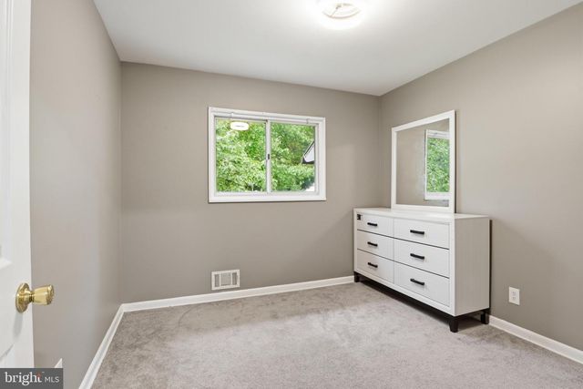 205 HOLLYWOOD CT, Glen Burnie, MD 21060