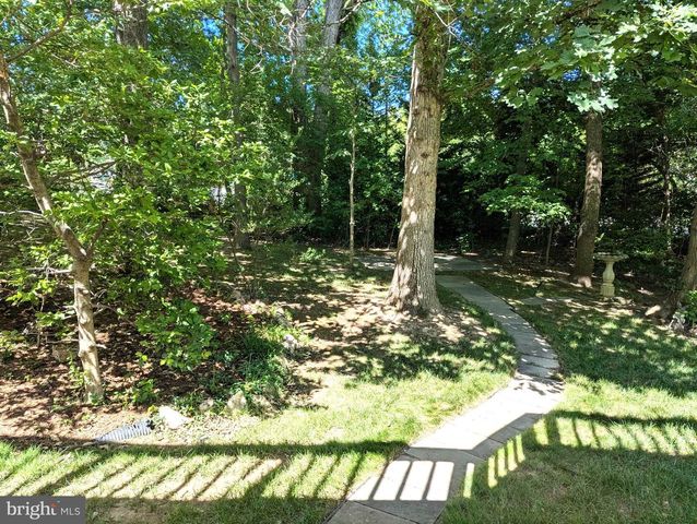 9700 TINY CT, Burke, VA 22015