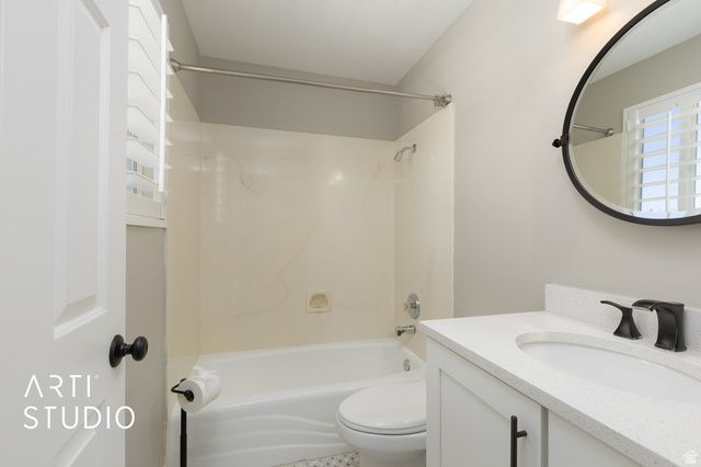 704 W VAHE ST, Draper, UT 84020