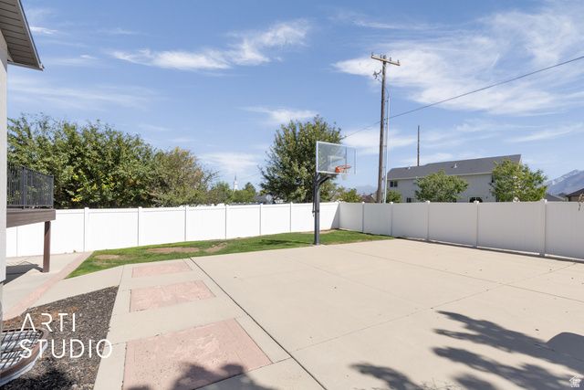 704 W VAHE ST, Draper, UT 84020