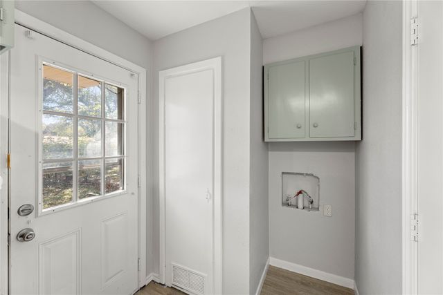 1406 Ridgeview Street, Mesquite, TX 75149