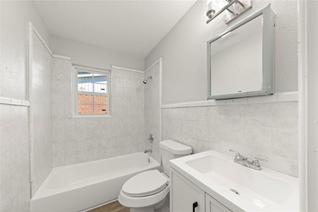 1406 Ridgeview Street, Mesquite, TX 75149