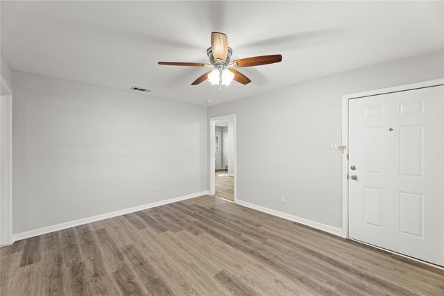 1406 Ridgeview Street, Mesquite, TX 75149