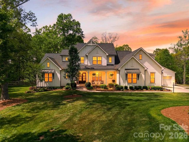 5811 Kristi Lane, Midland, NC 28107