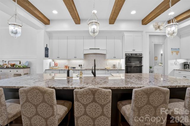 5811 Kristi Lane, Midland, NC 28107