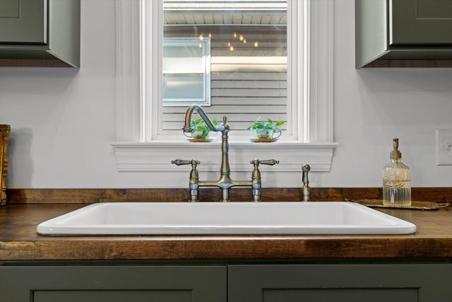 1403 Bailey Avenue, Chattanooga, TN 37404