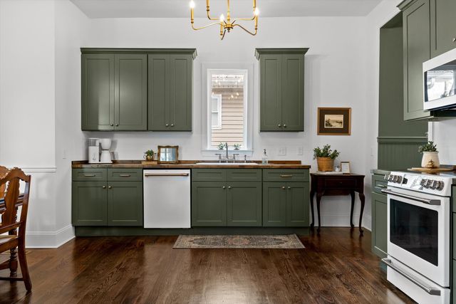 1403 Bailey Avenue, Chattanooga, TN 37404