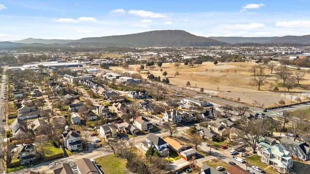 1403 Bailey Avenue, Chattanooga, TN 37404