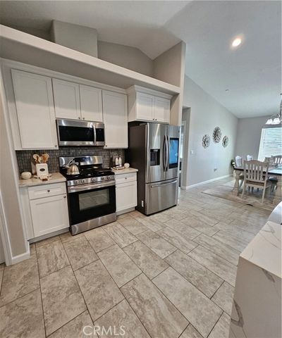 18010 Seaforth Street, Hesperia, CA 92345