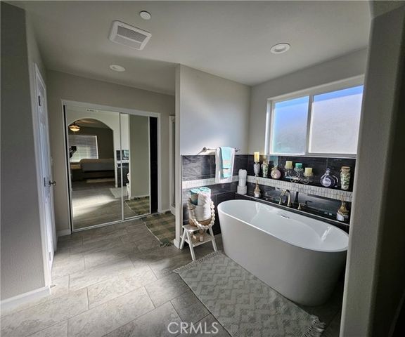 18010 Seaforth Street, Hesperia, CA 92345