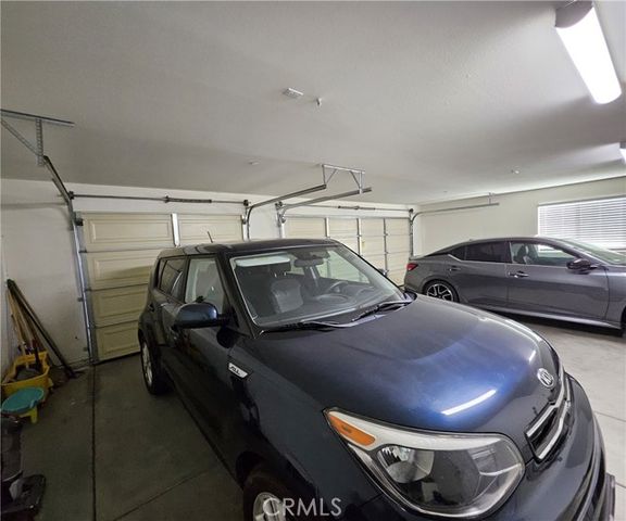 18010 Seaforth Street, Hesperia, CA 92345