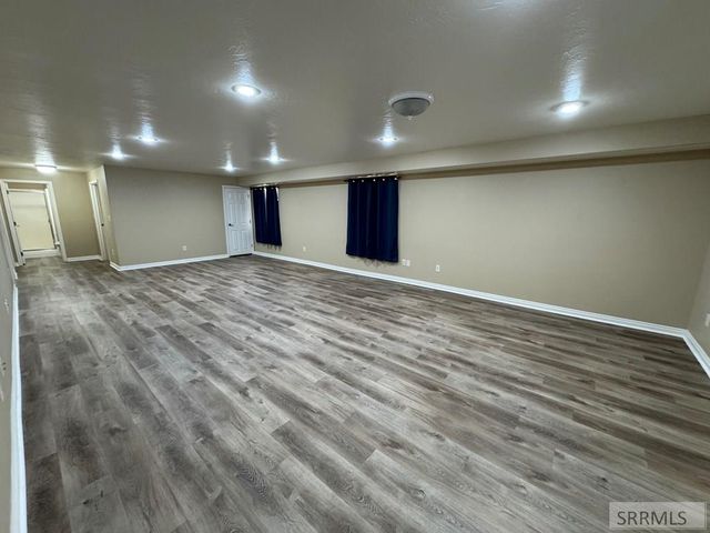 3736 Ellendale Circle, Ammon, ID 83406