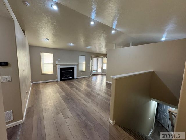 3736 Ellendale Circle, Ammon, ID 83406