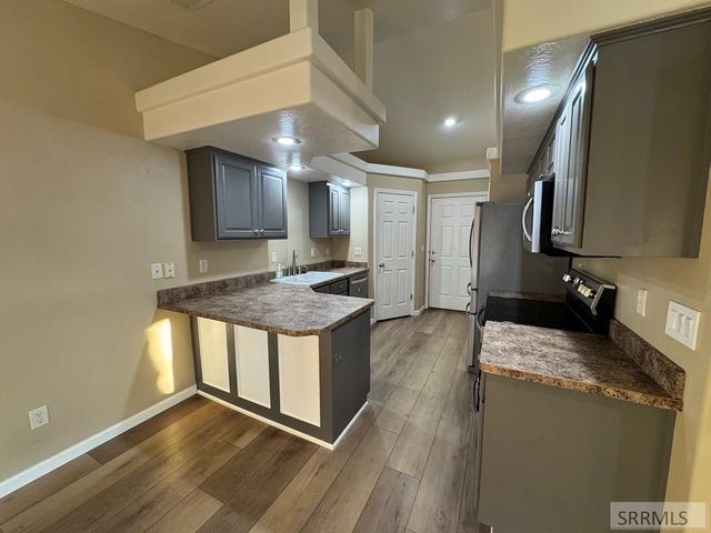 3736 Ellendale Circle, Ammon, ID 83406