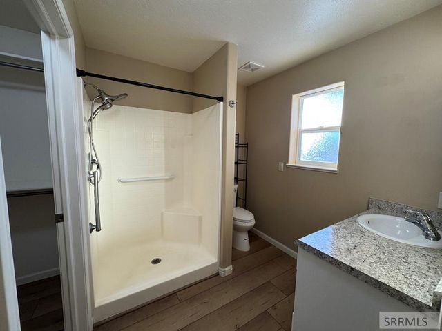 3736 Ellendale Circle, Ammon, ID 83406