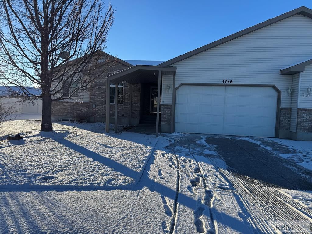 3736 Ellendale Circle, Ammon, ID 83406