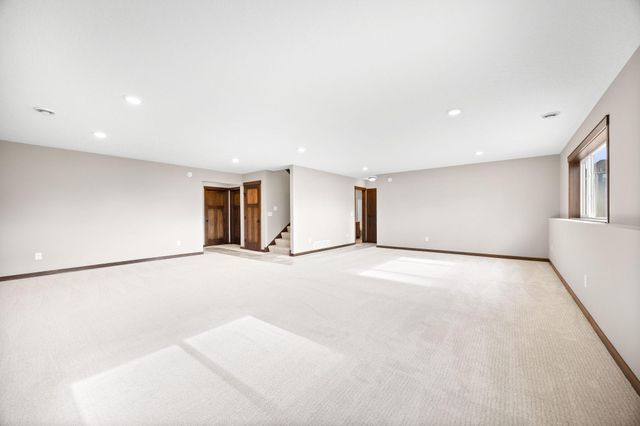 249 3rd Street SW, Delano, MN 55328