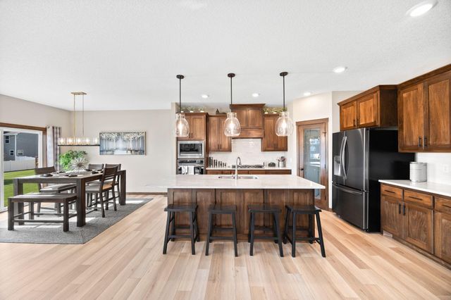 249 3rd Street SW, Delano, MN 55328