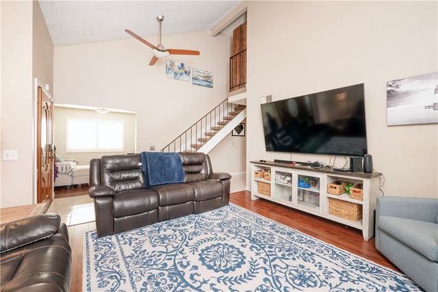 6751 Topaz Street, Alta Loma, CA 91701