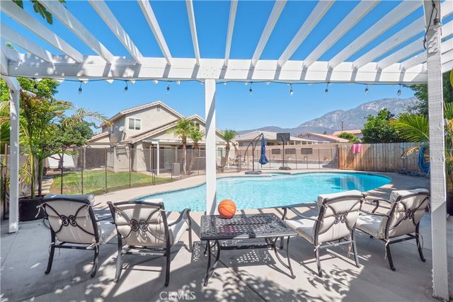 6751 Topaz Street, Alta Loma, CA 91701