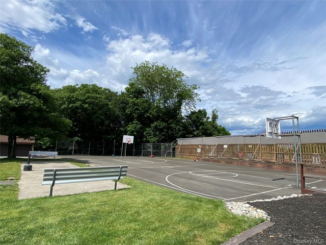 452 Sierra Vista Lane, Valley Cottage, NY 10989