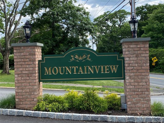 452 Sierra Vista Lane, Valley Cottage, NY 10989