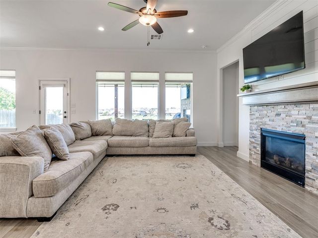 18412 Autumn Grove Drive, Edmond, OK 73012