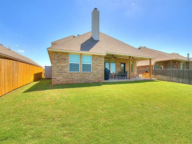 18412 Autumn Grove Drive, Edmond, OK 73012