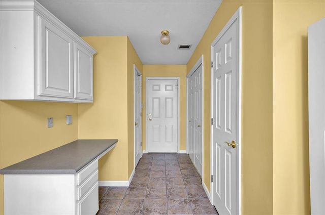 2455 Manchester Drive 41, Oklahoma City, OK 73120