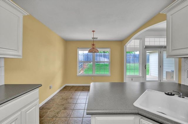 2455 Manchester Drive 41, Oklahoma City, OK 73120