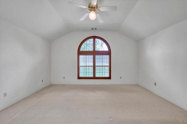 2455 Manchester Drive 41, Oklahoma City, OK 73120