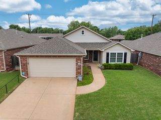 2455 Manchester Drive 41, Oklahoma City, OK 73120