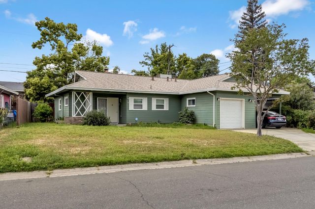 2516 Hernando Rd, Sacramento, CA 95825