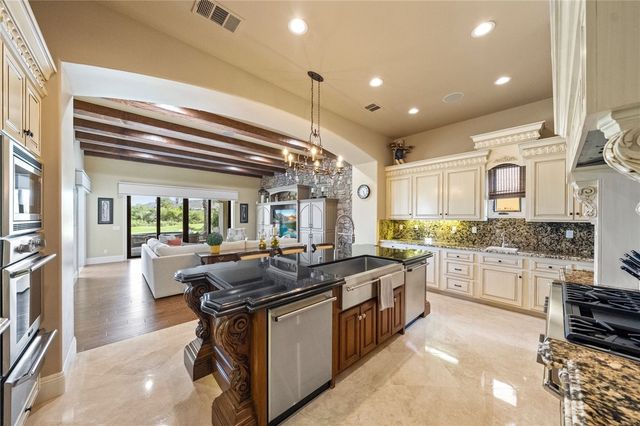 37146 Formby Court, Murrieta, CA 92562