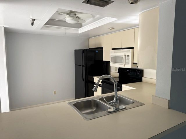 6304 POINTE WEST BOULEVARD A206, Bradenton, FL 34209