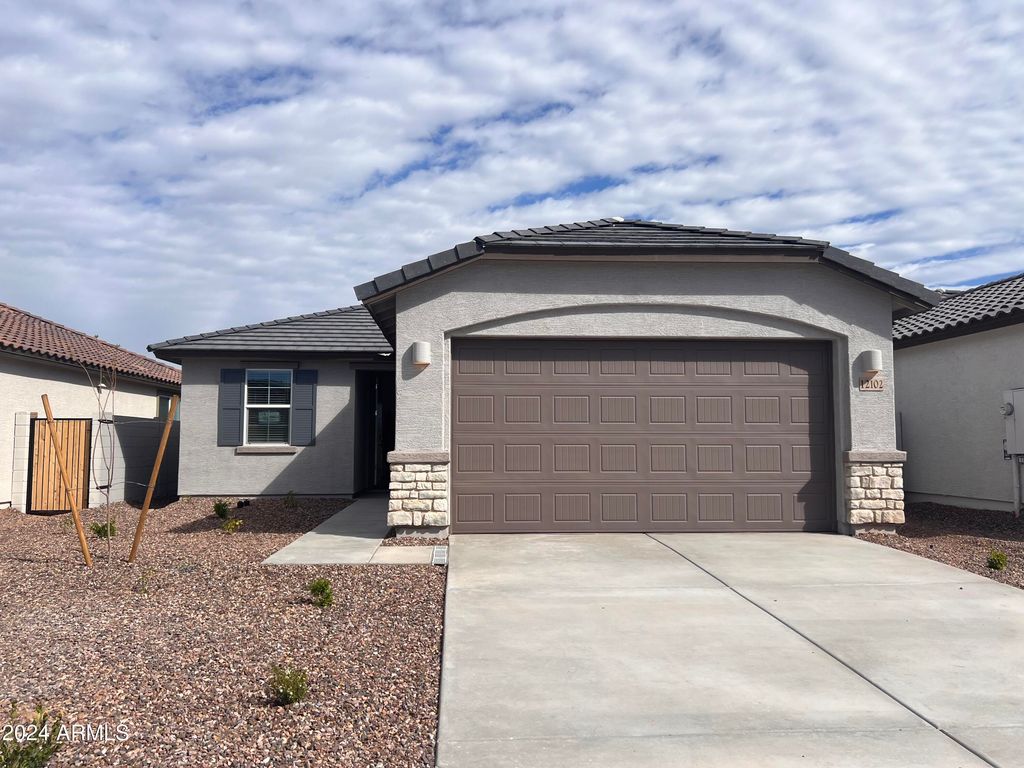 12102 E VERBINA Lane, Florence, AZ 85132