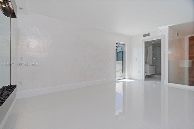 701 N Fort Lauderdale Beach Blvd TH3, Fort Lauderdale, FL 33304