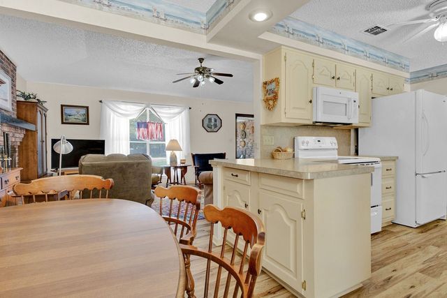 324 Texas Drive, Hideaway, TX 75771