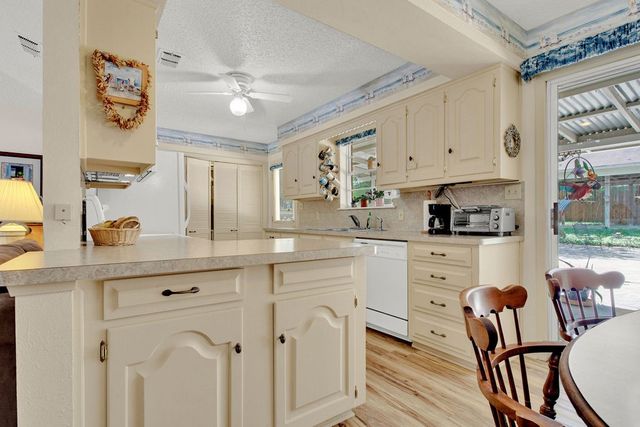 324 Texas Drive, Hideaway, TX 75771