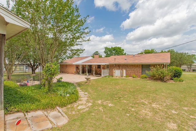 324 Texas Drive, Hideaway, TX 75771