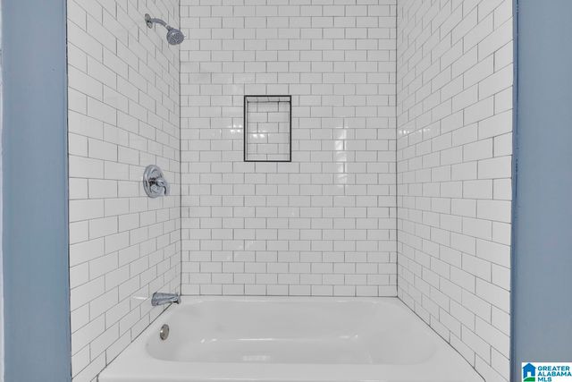 533 LANEWOOD DRIVE, Birmingham, AL 35214