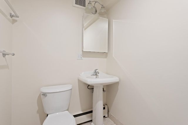 321 Harvard St 309, Cambridge, MA 02139