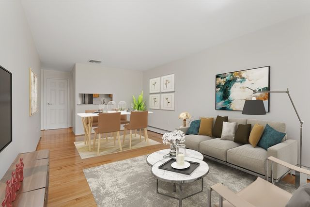 321 Harvard St 309, Cambridge, MA 02139